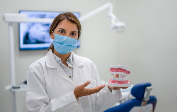 Best Emergency Tooth Extraction  in Bidwell, OH